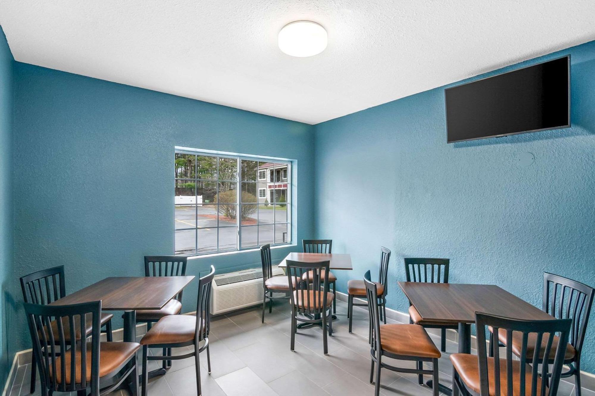 Quality Inn Queensbury Bagian luar foto