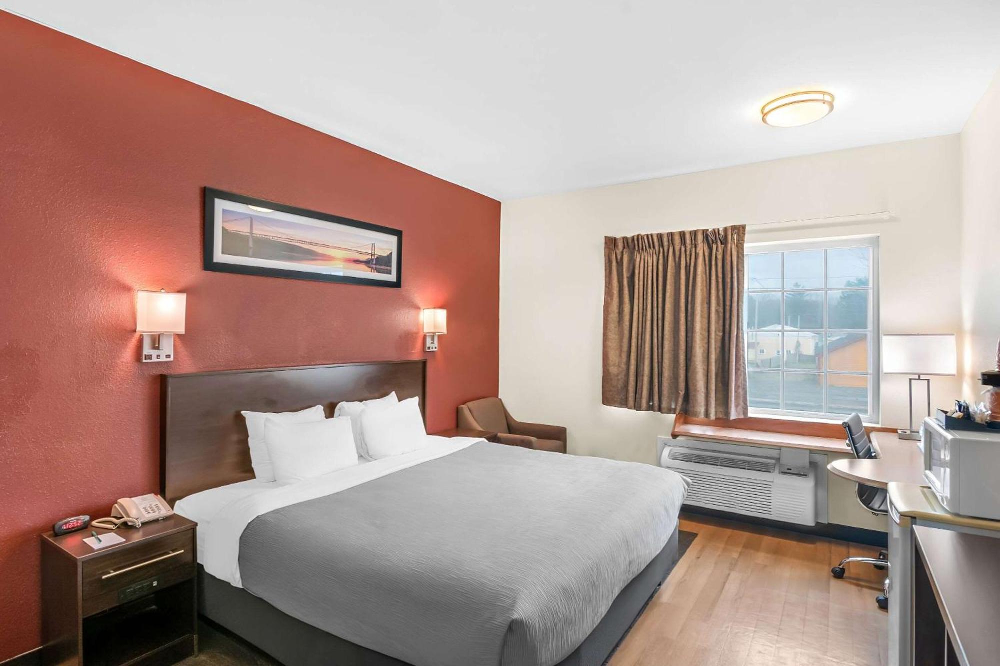 Quality Inn Queensbury Bagian luar foto