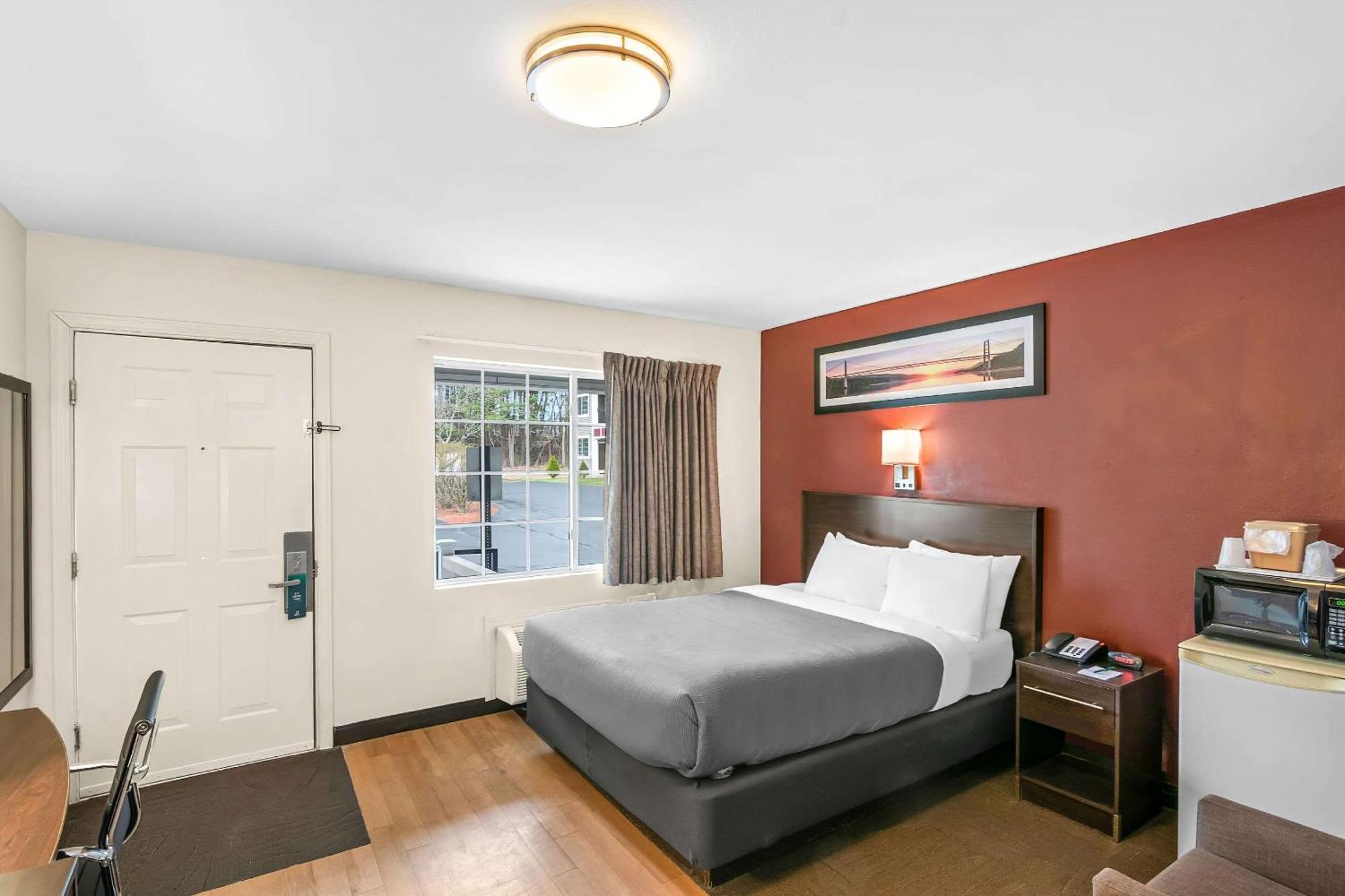 Quality Inn Queensbury Bagian luar foto