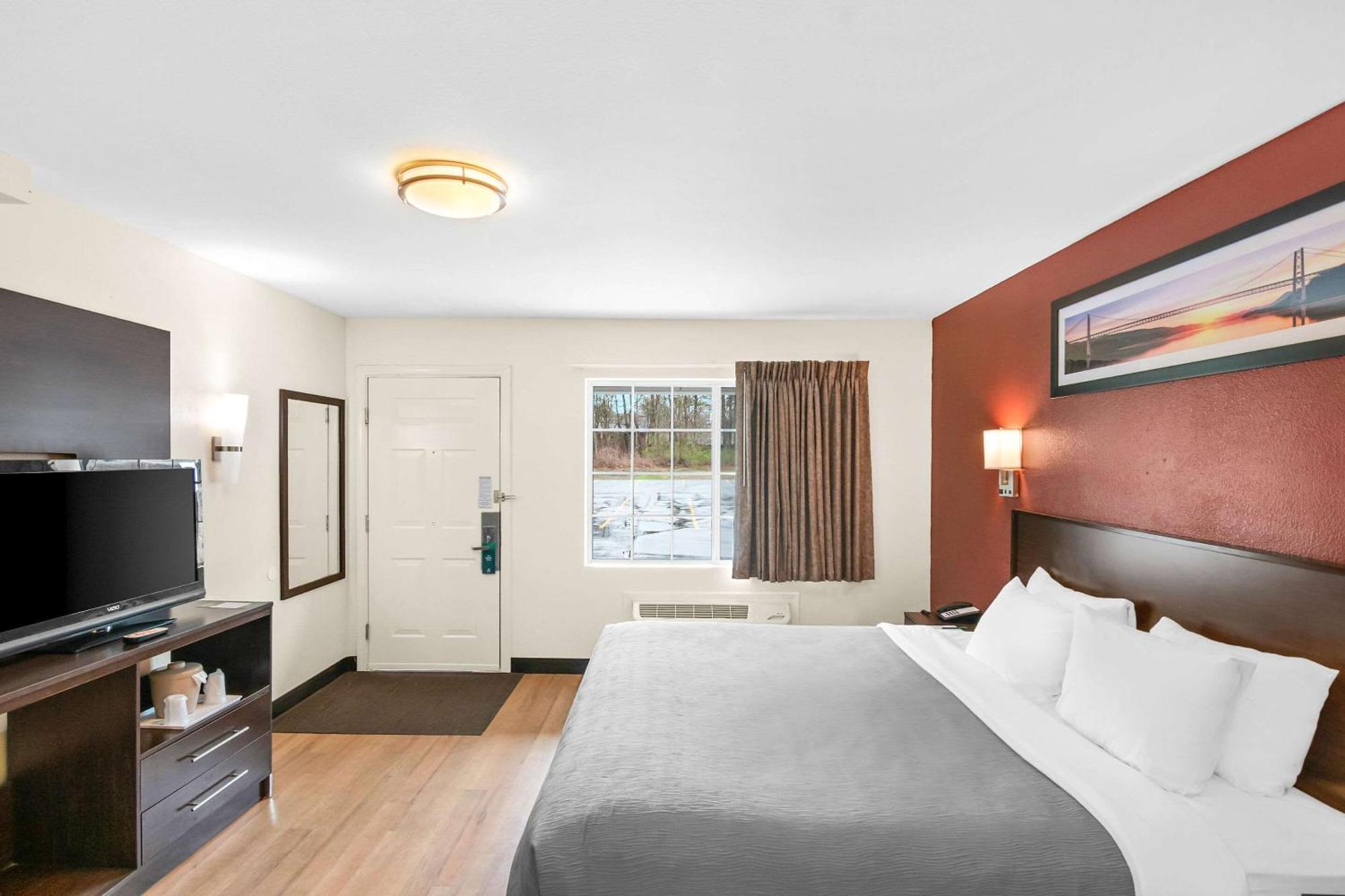 Quality Inn Queensbury Bagian luar foto