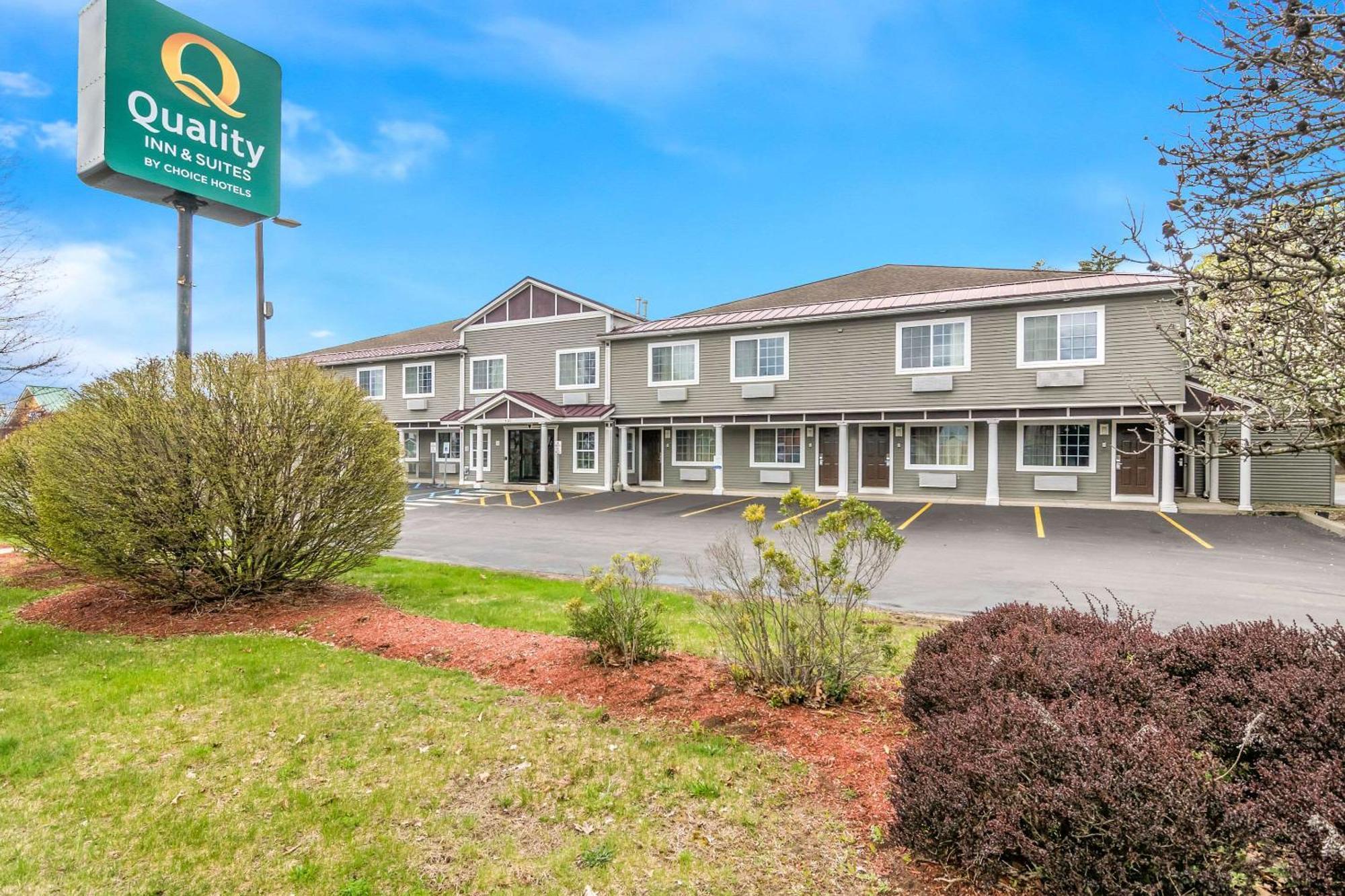 Quality Inn Queensbury Bagian luar foto