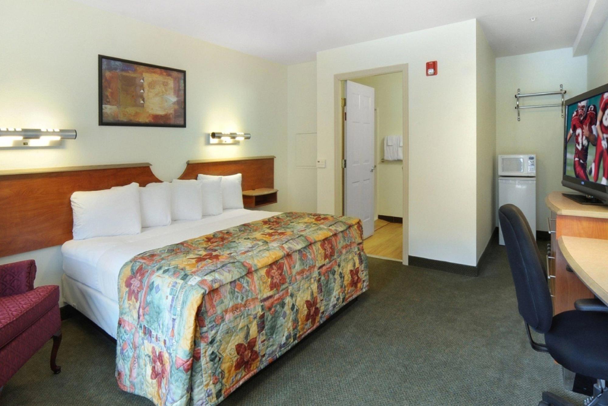 Quality Inn Queensbury Bagian luar foto